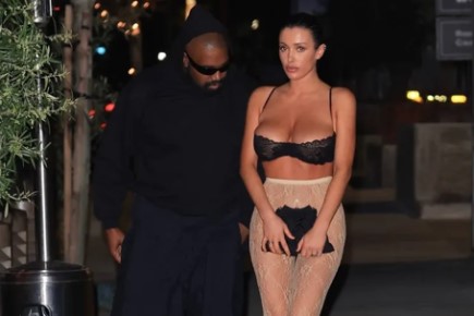 Celeb erotika - Bianca Censori (10)