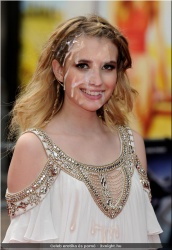 20200608-Celeb pornó - Emma Roberts (7).jpg