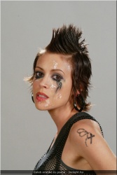 20180708-Celeb pornó - Alyssa Milano (11).jpg