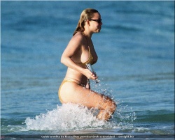 celeb-szex-mariah-carey-104.jpg