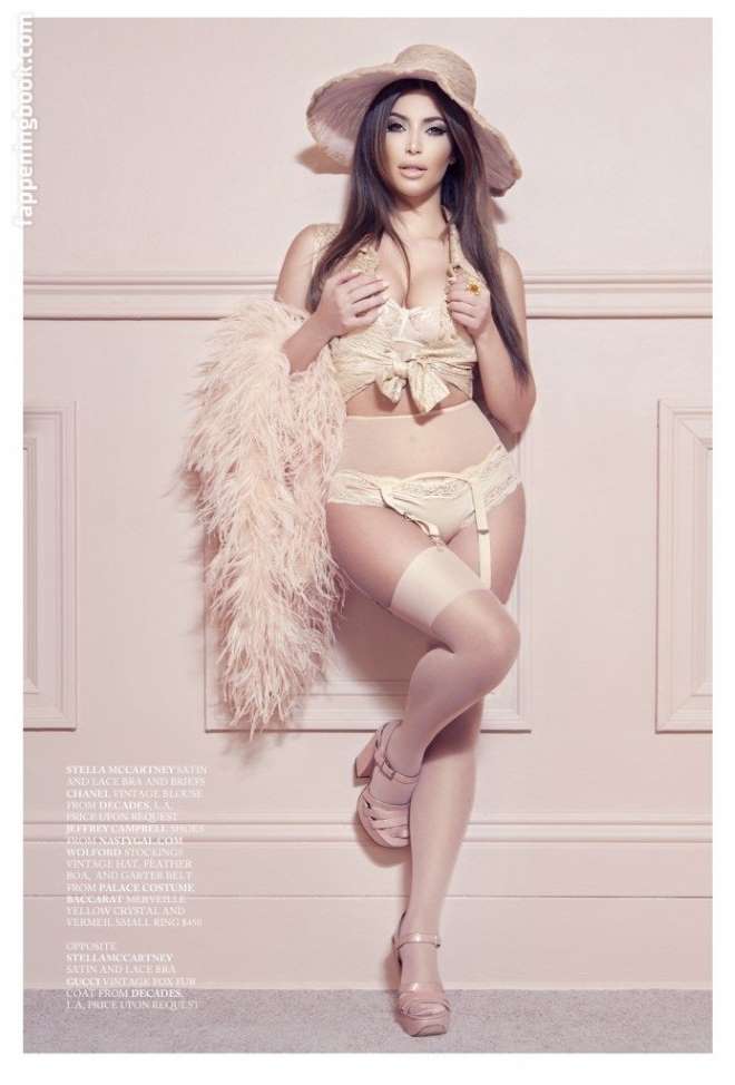 Celeb_erotika_Kim_Kardashian (29).jpg