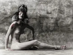 20250907-Celeb erotika - Rosie Huntington Whiteley-1 (9).webp