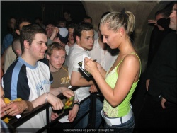 20050510-habparty-146.jpg